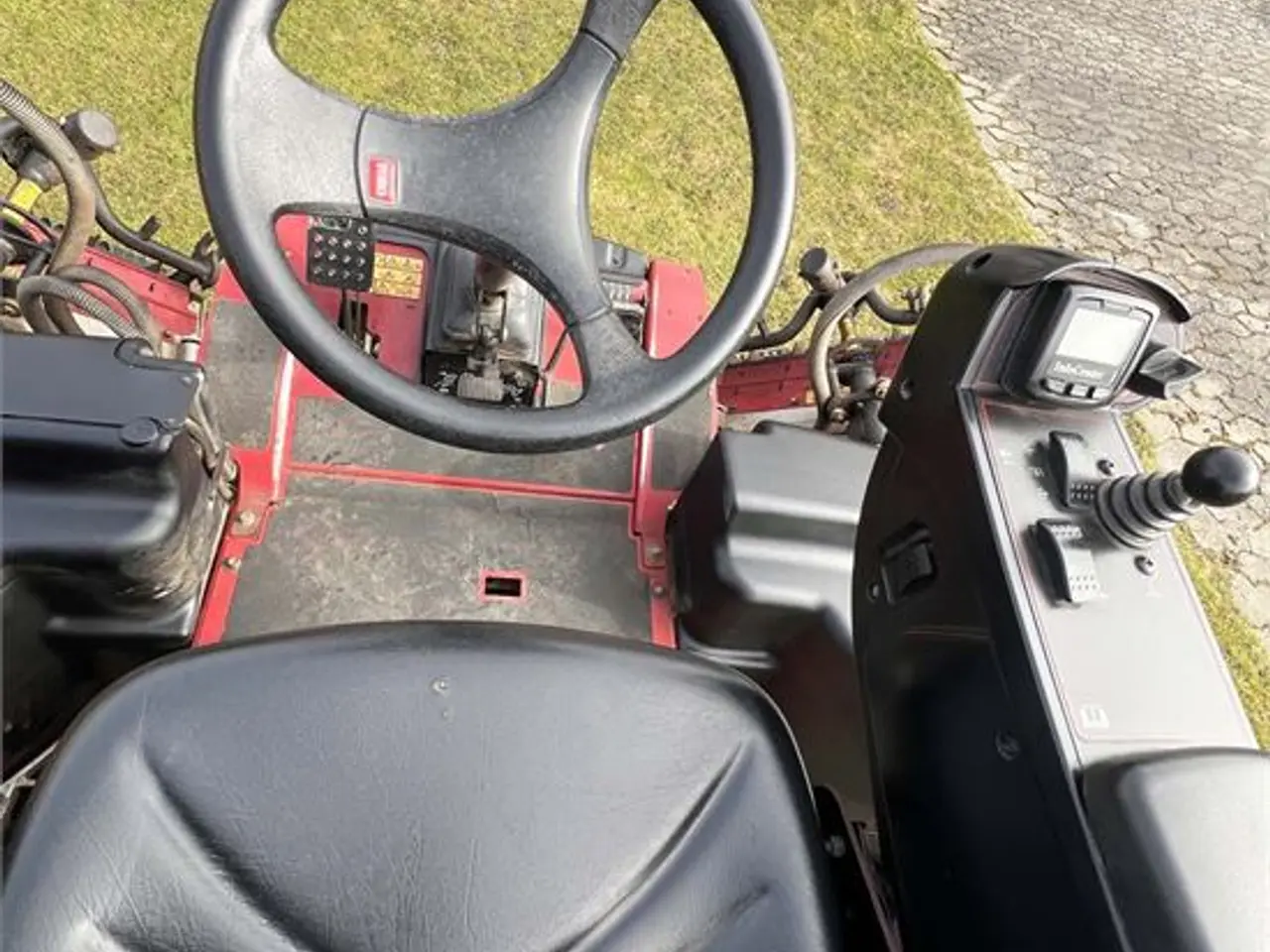 Billede 15 - Toro 5010 H Crosstrax - Groomer Kit - Video