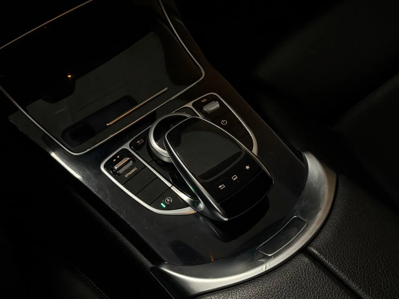 Billede 16 - Mercedes C220 d 2,2 AMG Line stc. aut.