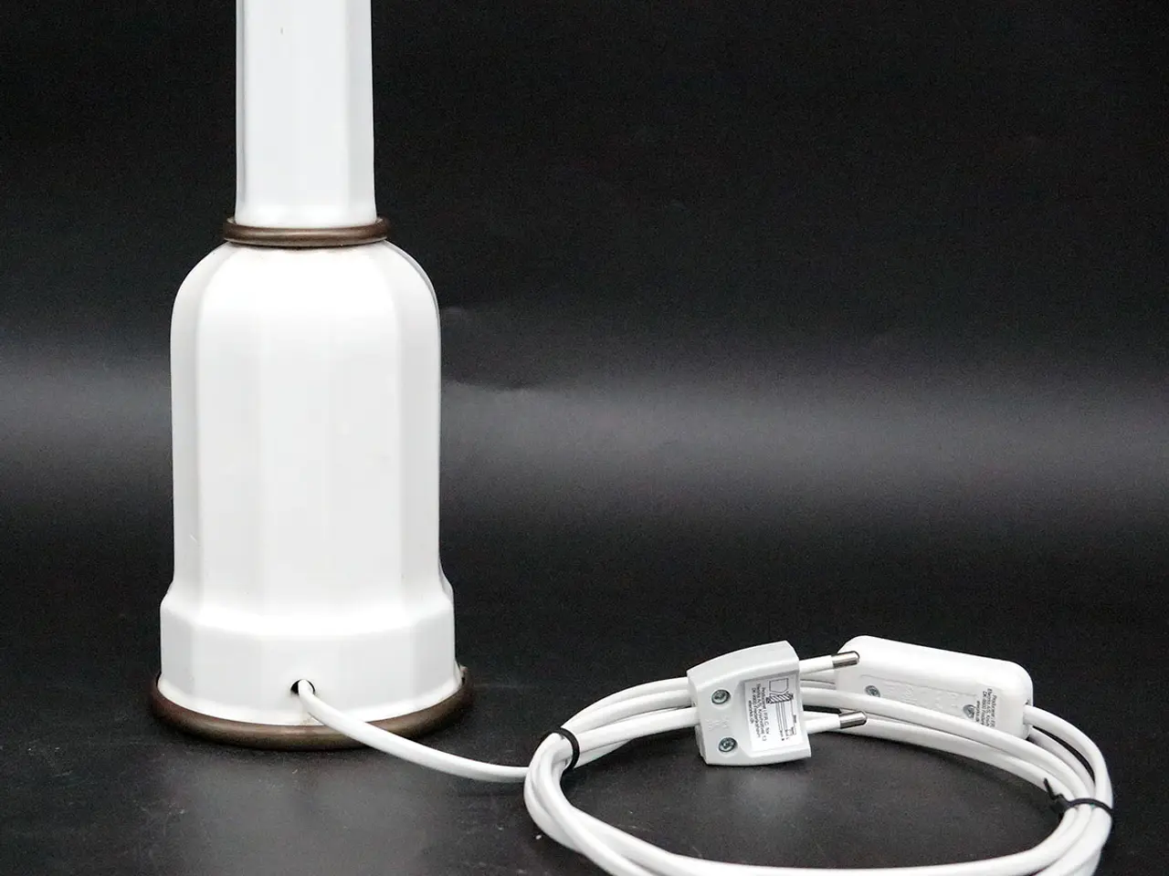 Billede 4 - Heiberg bordlampe med klassisk elegance