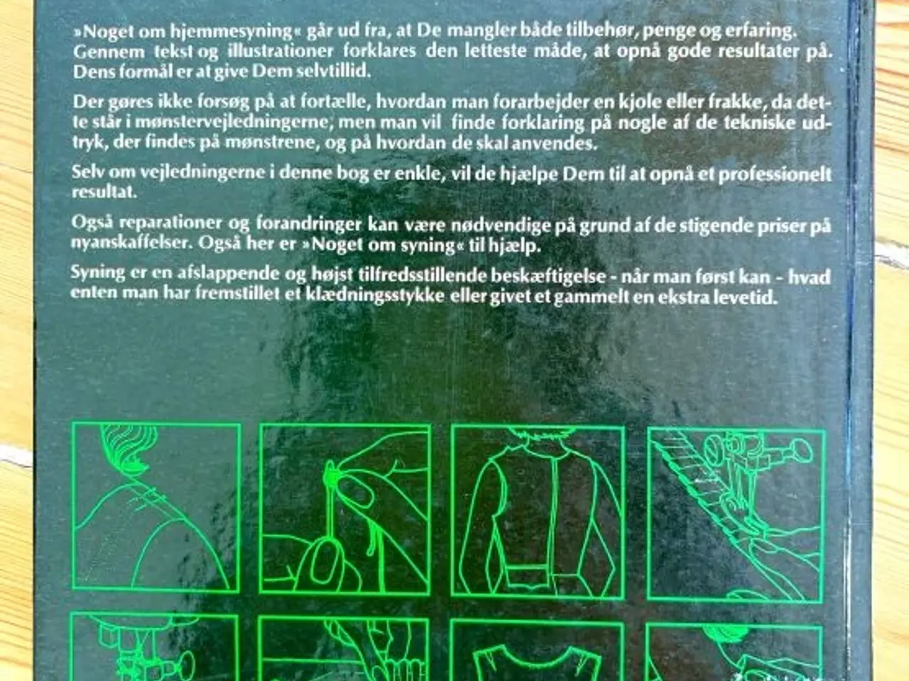 Billede 2 - God bog: Noget om hjemmesyning.
