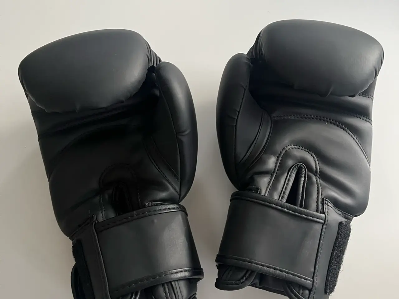 Billede 2 - Fightersport boksehandsker i fin stand