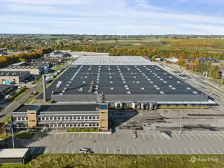 Nyopførte og moderne lokaler beliggende i Karlslunde