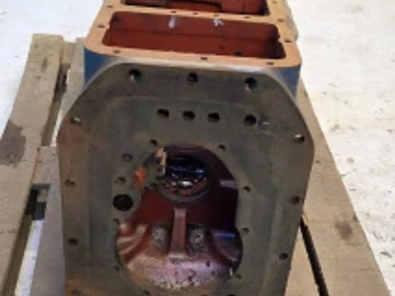 Billede 12 - Ford 8210 Gearkasse Hus E2NN7006EA