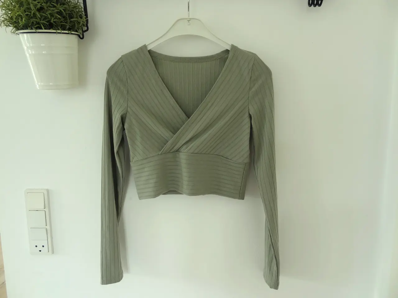 Billede 3 - Top, Bluse , str. 34, Vissengrøn