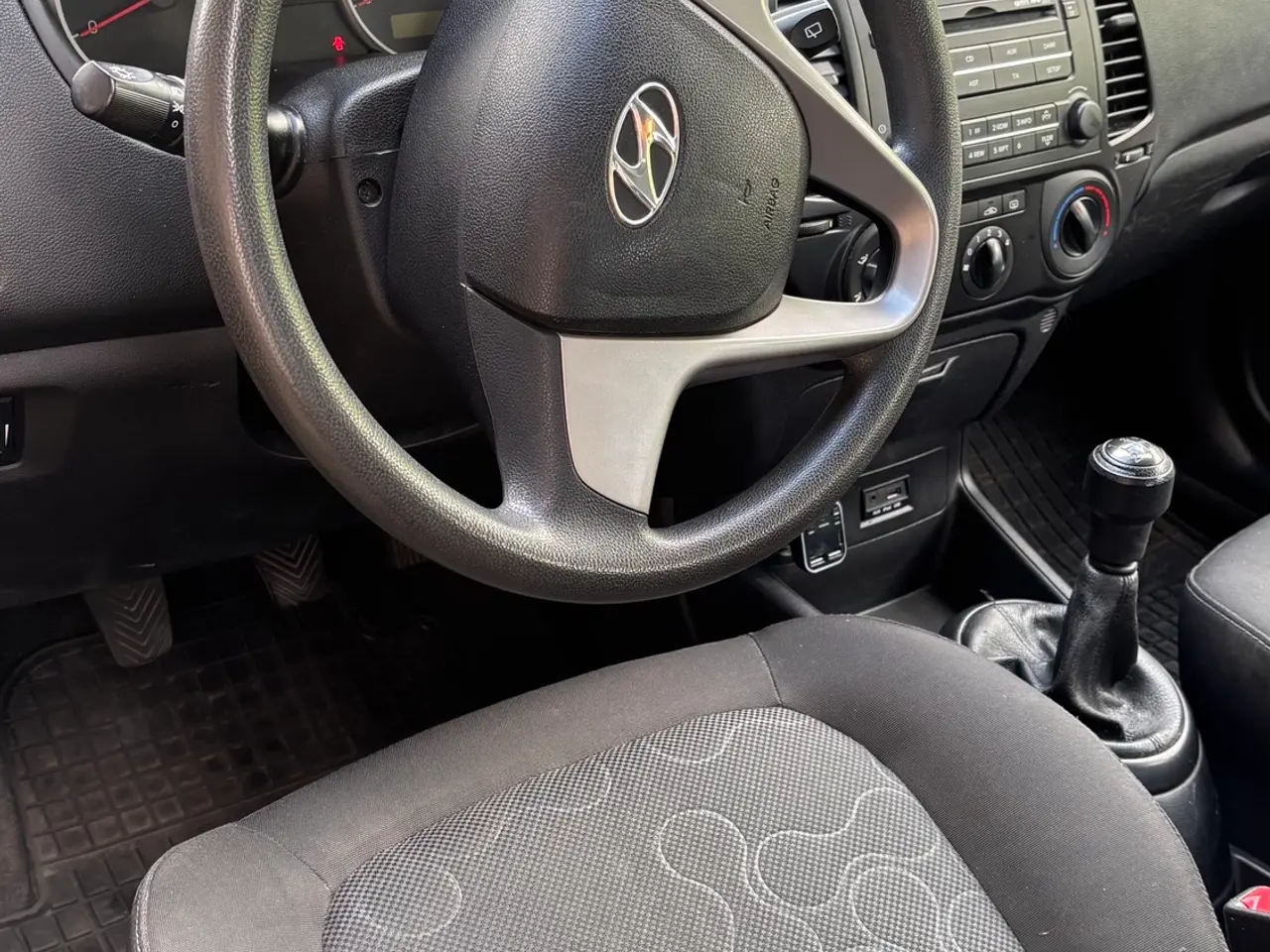 Billede 9 - Hyundai i20, kun 184xxx km