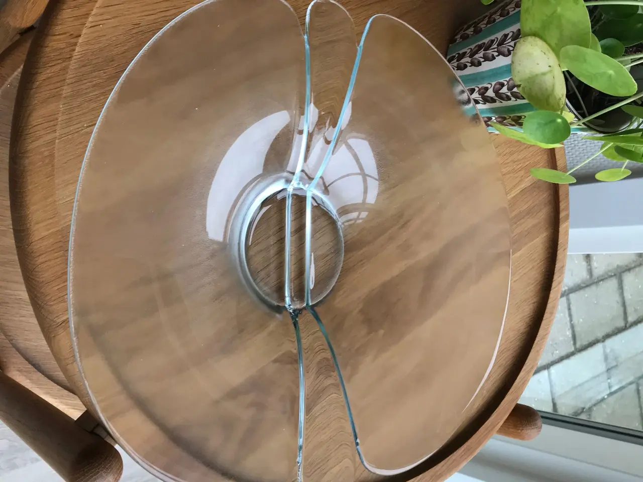Billede 2 - Fad, "Lilje" - Holmegård Glasværk  -  35 cm