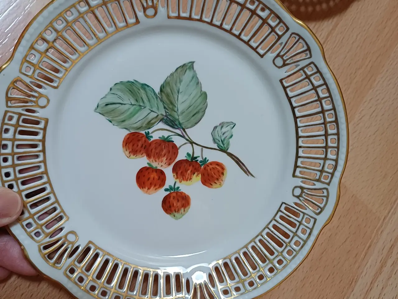 Billede 2 - 8 frugt/ dessert tallerkener