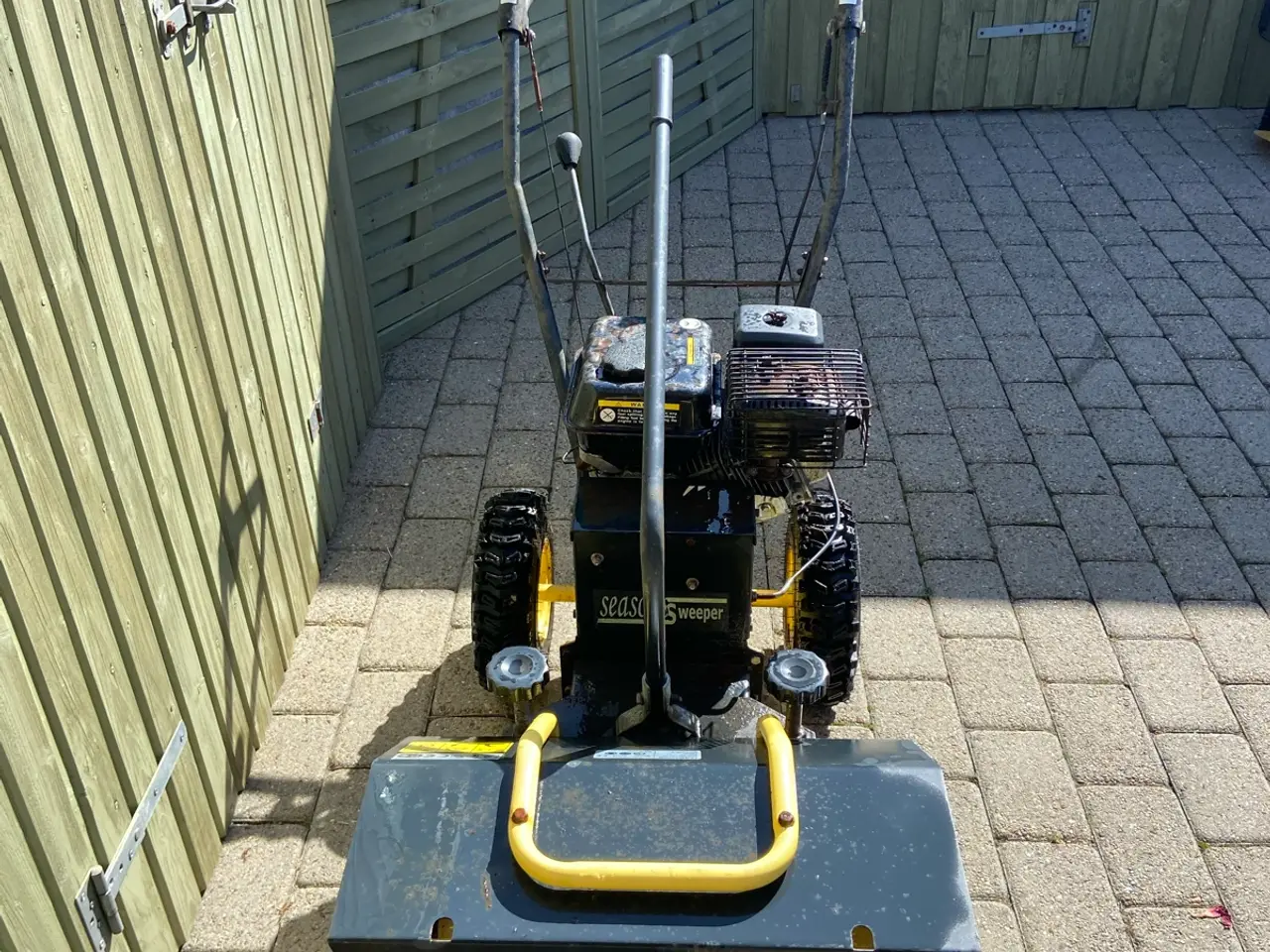 Billede 2 - Texas fejemaskine med Loncin 196cc benzinmotor