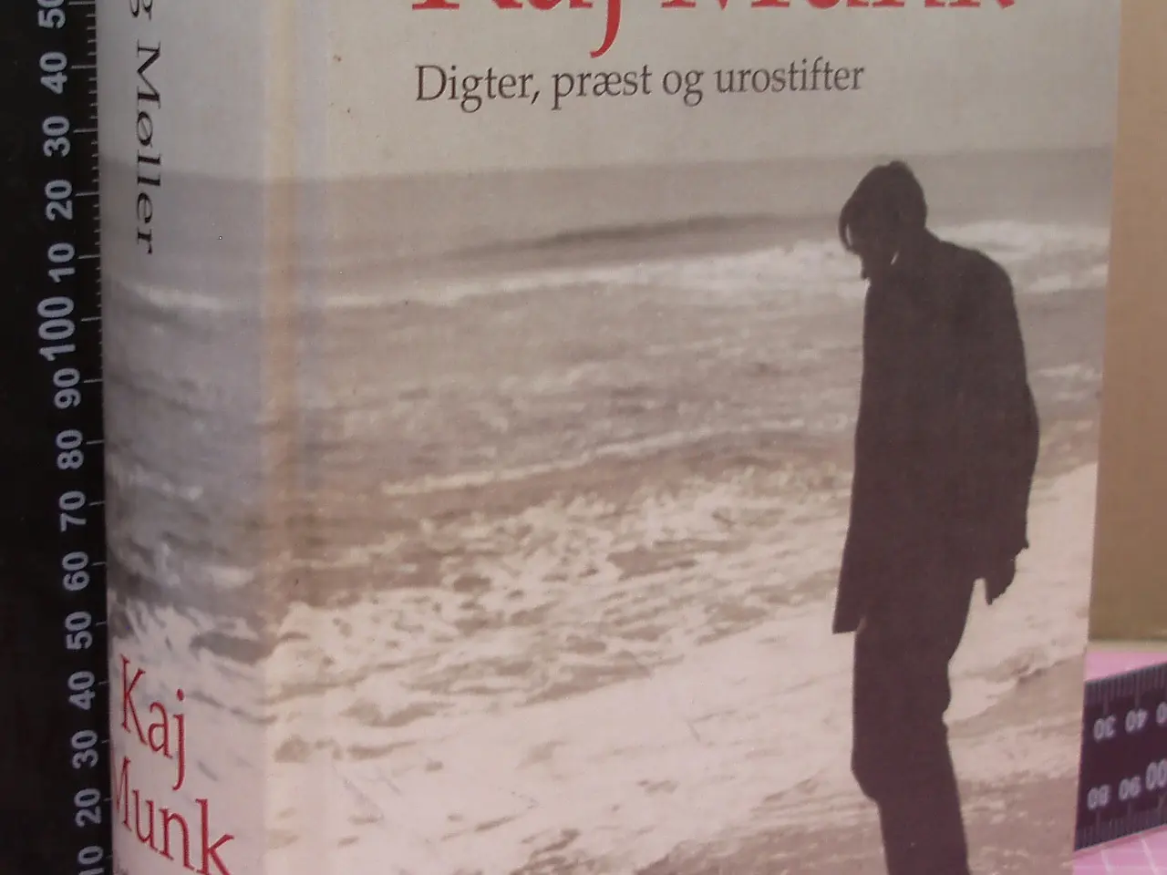 Billede 1 - Kaj Munk, digter, præst og urostifter