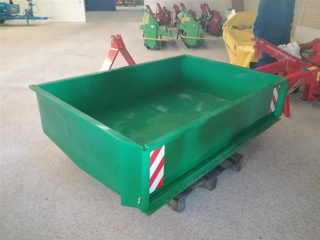 Billede 4 - EAT 150 cm Transportkasse med Hyd. tip