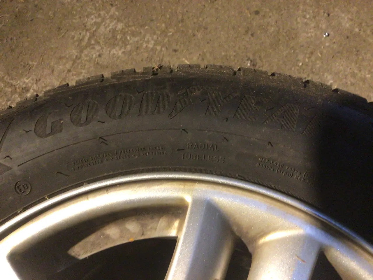 Billede 3 - Vinterdæk på fælge til Landrover Freelander 2
