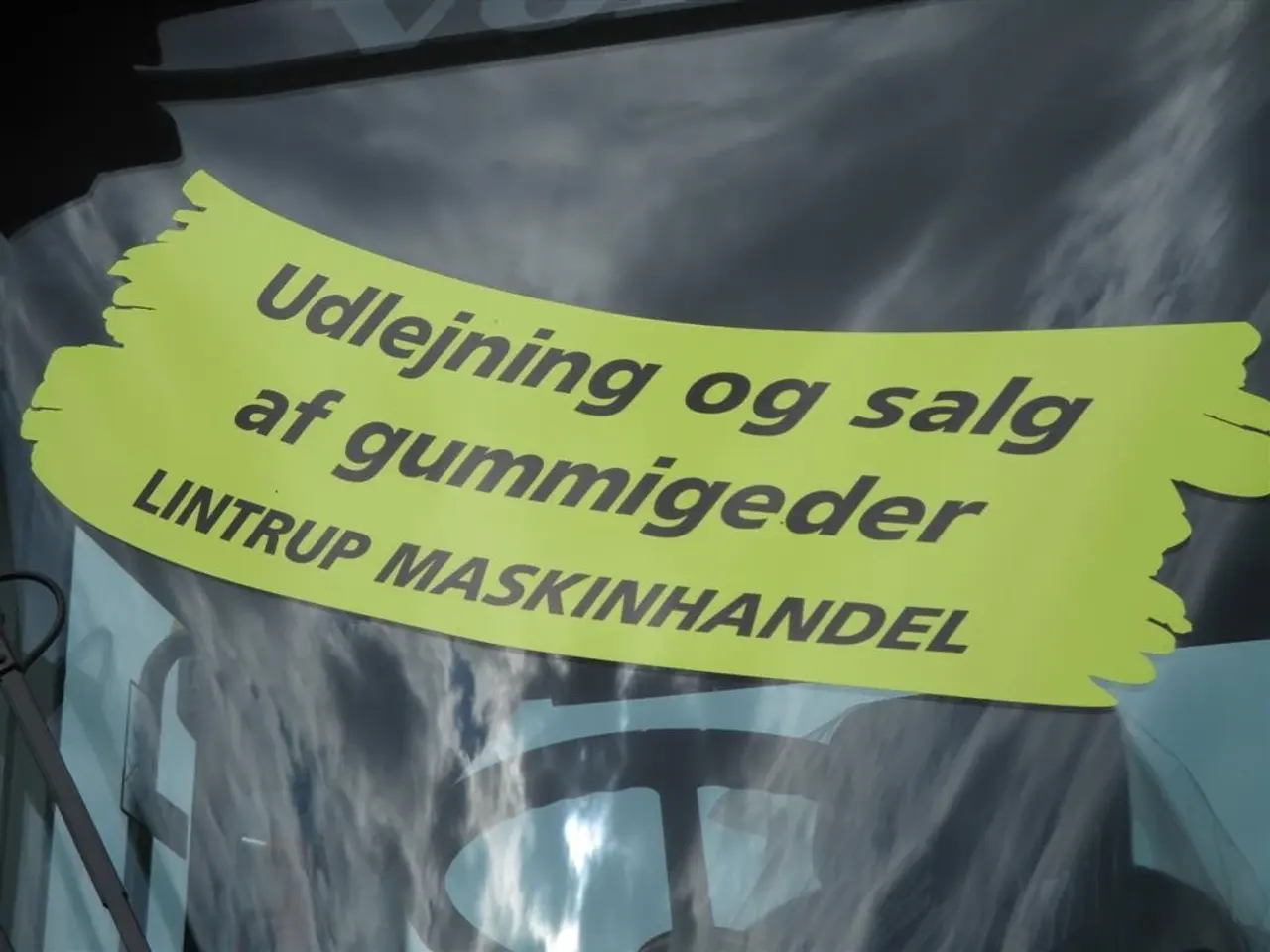 Billede 1 - Volvo SALG & UDLEJNING AF GUMMIGEDER OGSÅ MED FORKØBSRET. SE HER!
