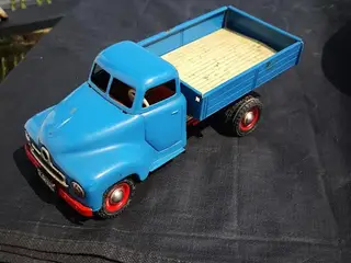 Mekanisk lastbil fra 1954