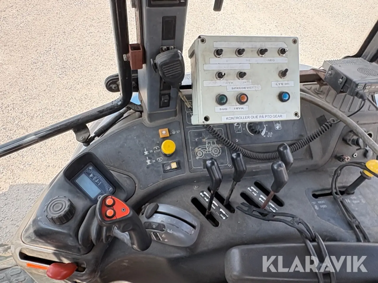 Billede 12 - Traktor New Holland TM165
