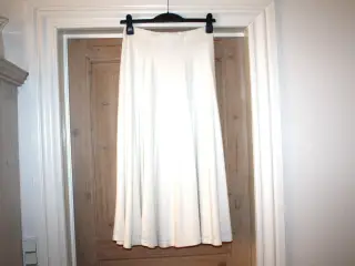 Fransk nederdel talje 72 cm længde 85 cm