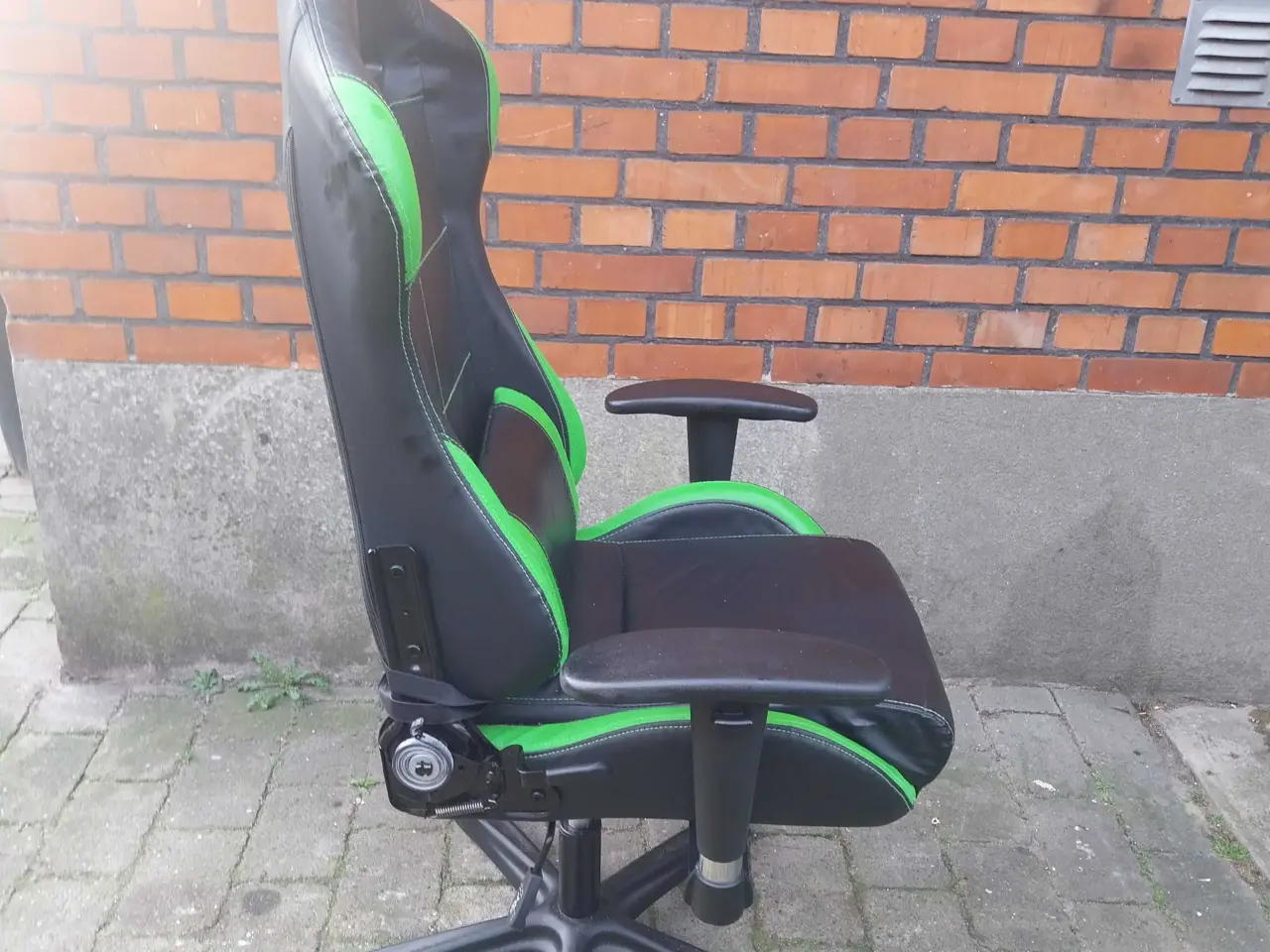 Billede 3 - Paracon gamerstol. Skrivebordsstol.