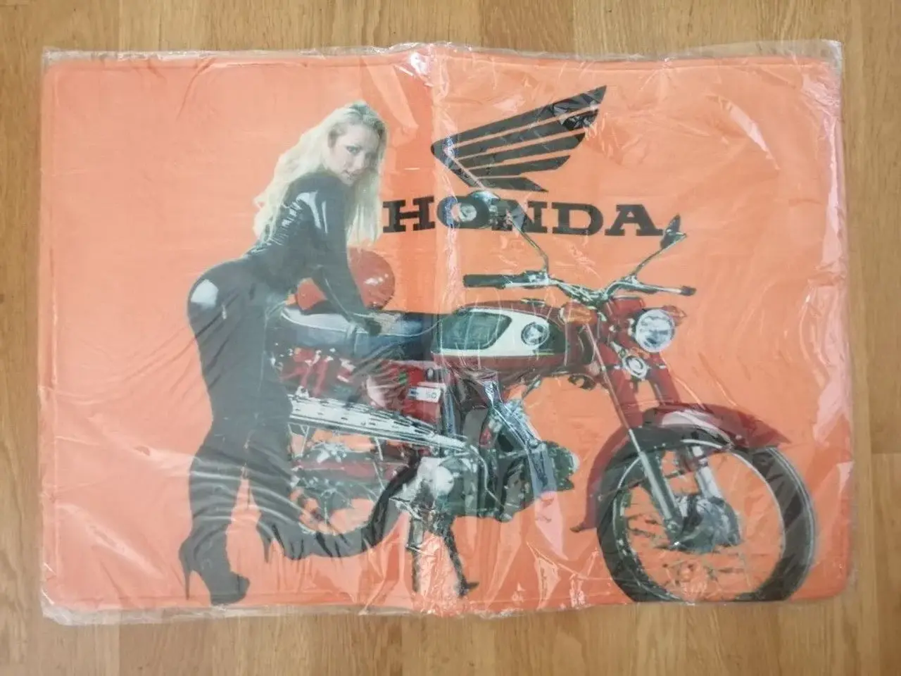 Billede 12 - Måtte 300kr 40-60cm. tags Til værkstedet, herre væ