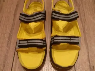 Sandaler, SALOMON.