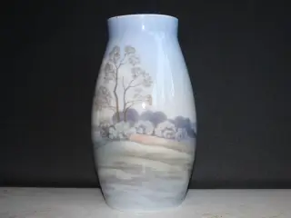 Vase med landskab fra B&G