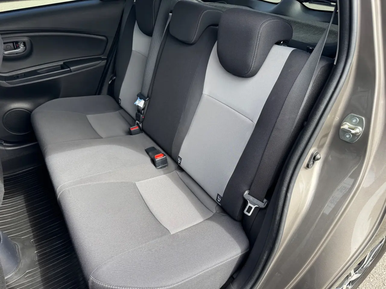 Billede 8 - Toyota Yaris 1,0 VVT-i T2 Limited