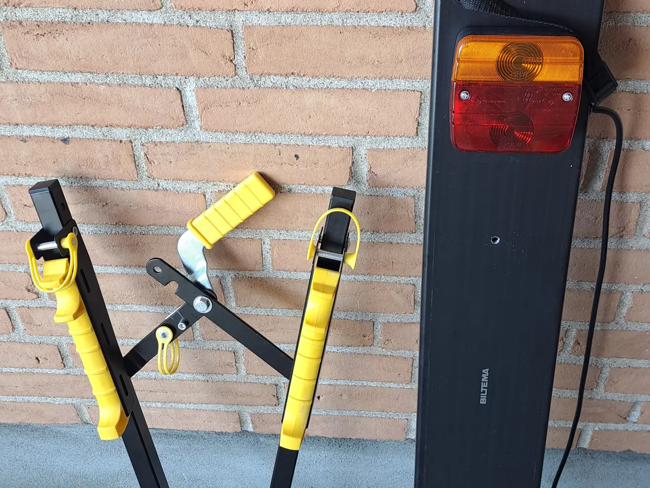 Billede 1 - Cykelholder lygtebom
