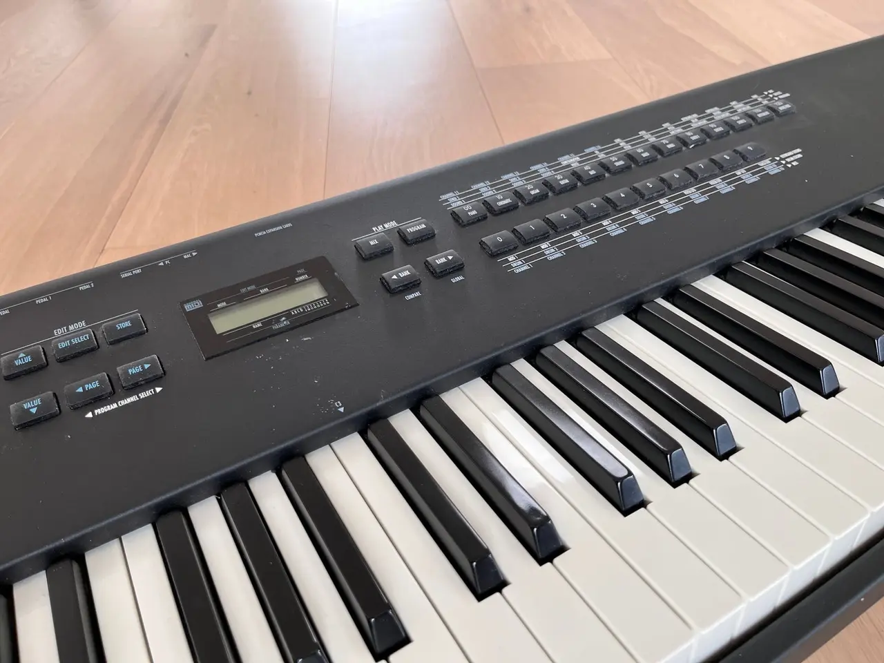 Billede 5 - Synthesizer, Alesis QS8