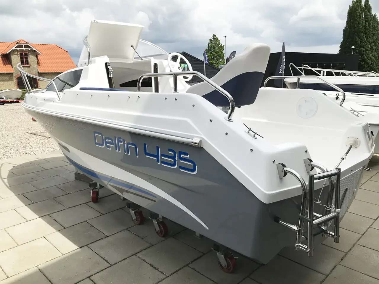 Billede 2 - Motorbåd, Delfin 435