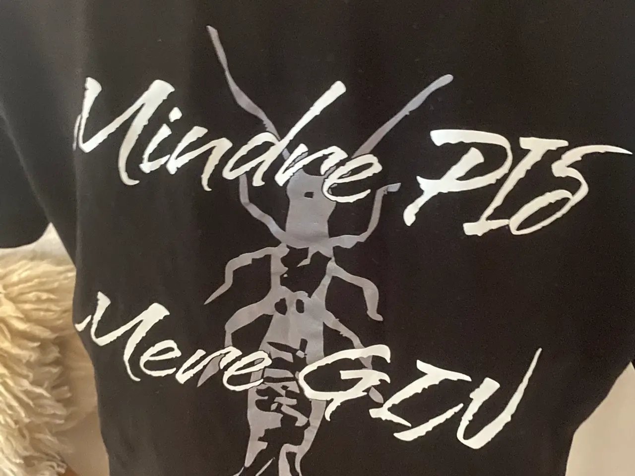 Billede 3 - Dørken ginbar crop t-shirt S
