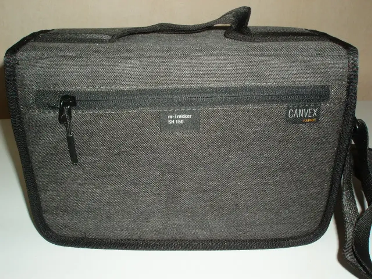 Billede 1 - Kamerataske Lowepro m-Trekker SH150
