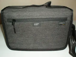 Kamerataske Lowepro m-Trekker SH150