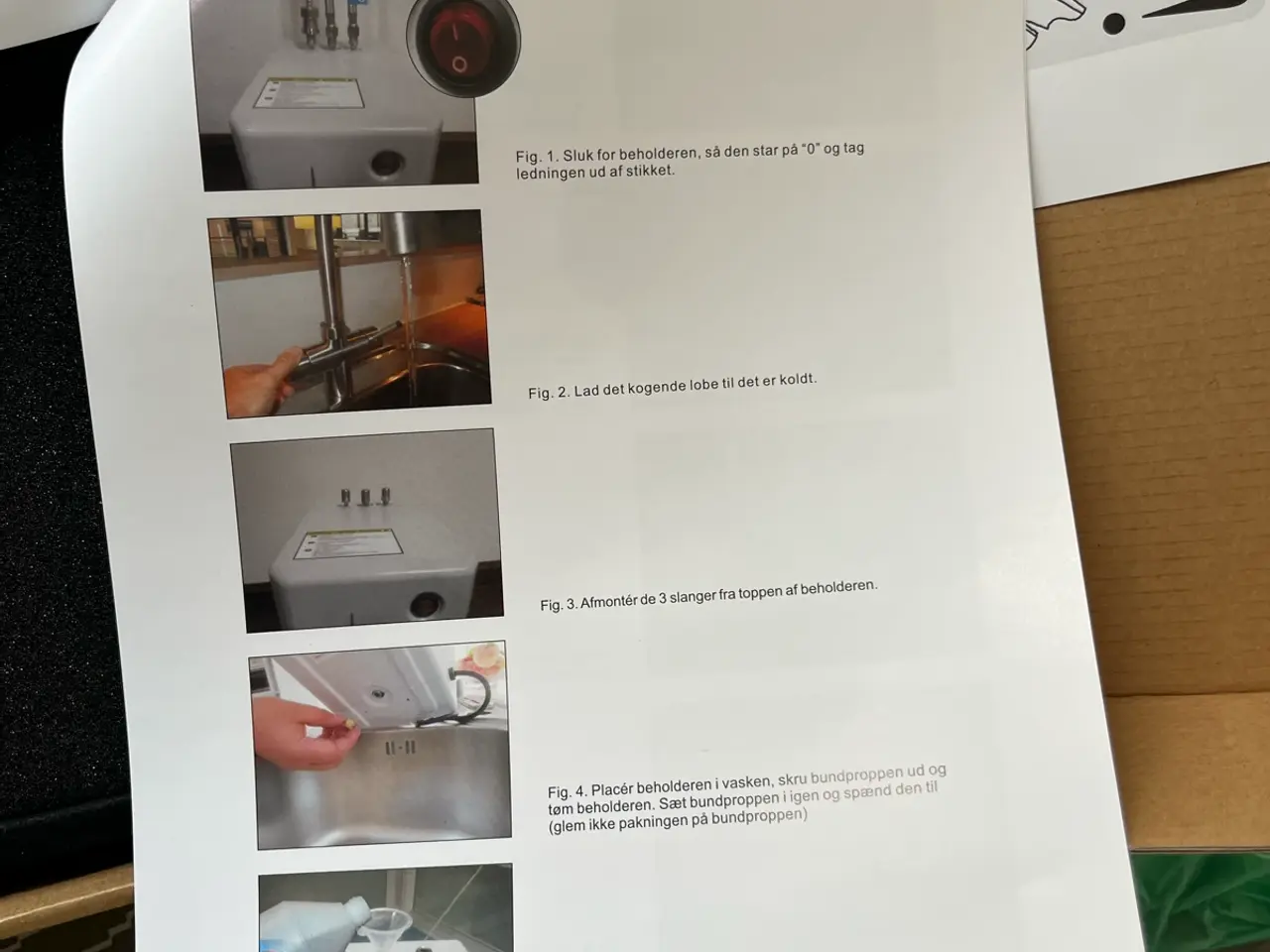 Billede 16 - Blandingsbatteri også til varmt vandsbeholder.