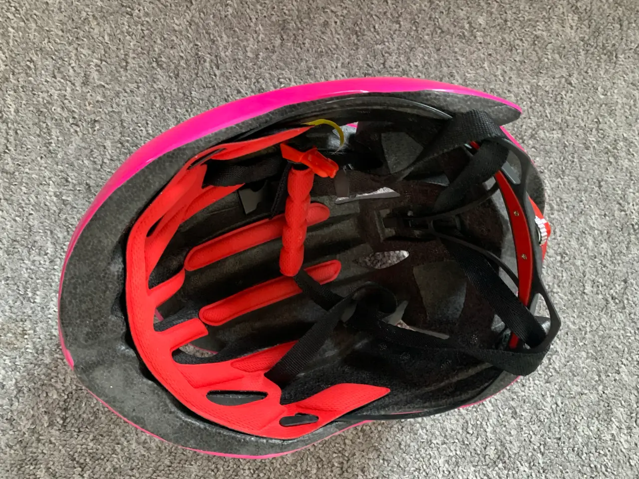 Billede 2 - Cairbull Cykelhjelm