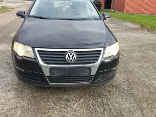 VW Passat 2.0 TDI 170 HK stationcar fra 2007