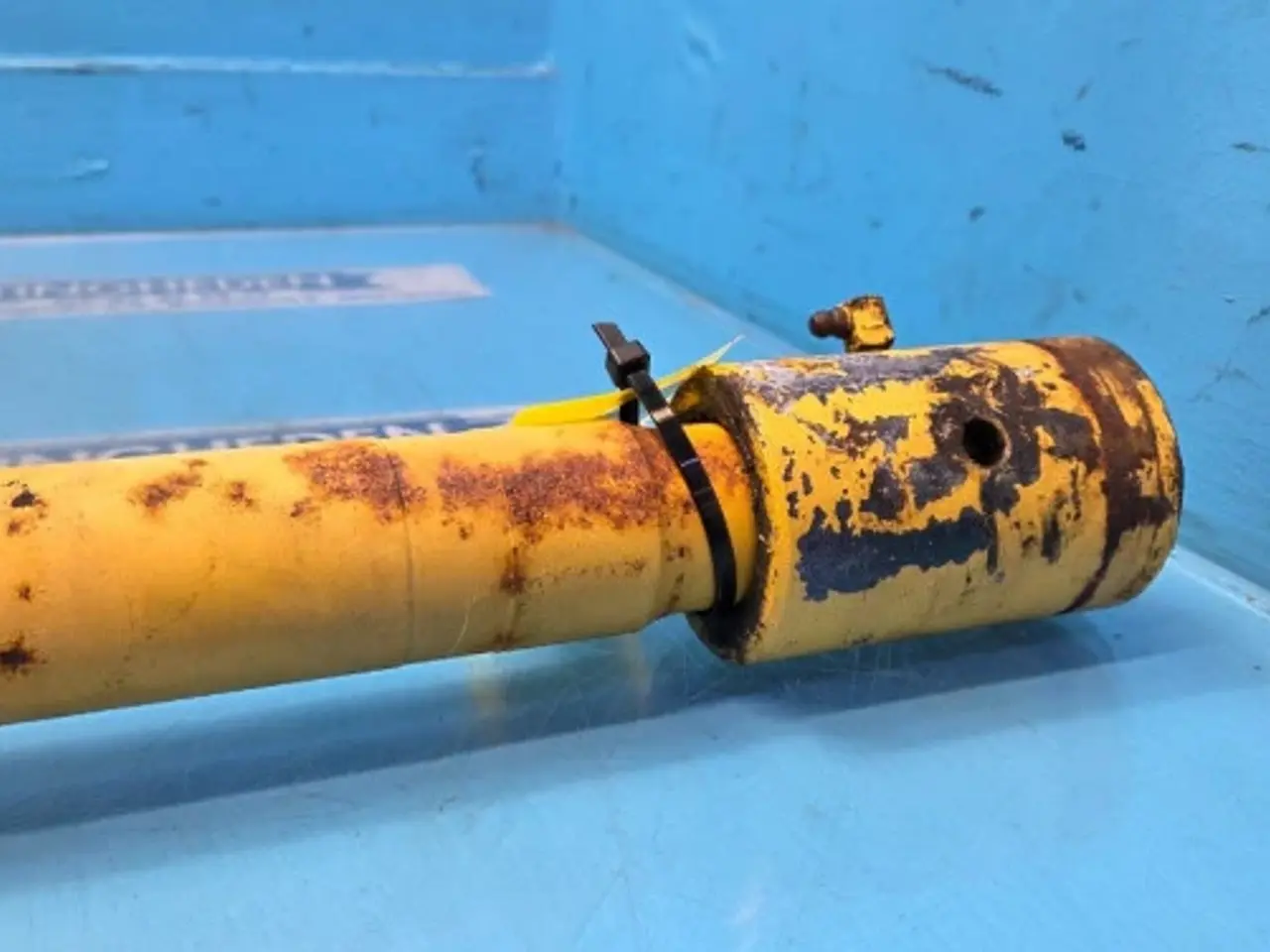Billede 2 - New Holland TX36 Aksel 80443800