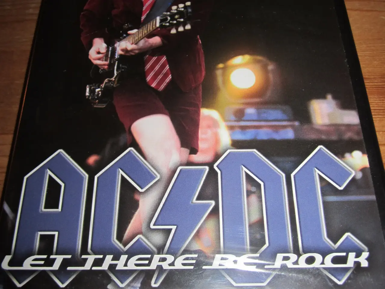 Billede 1 - BYD. AC/DC. Let There Be ROCK.