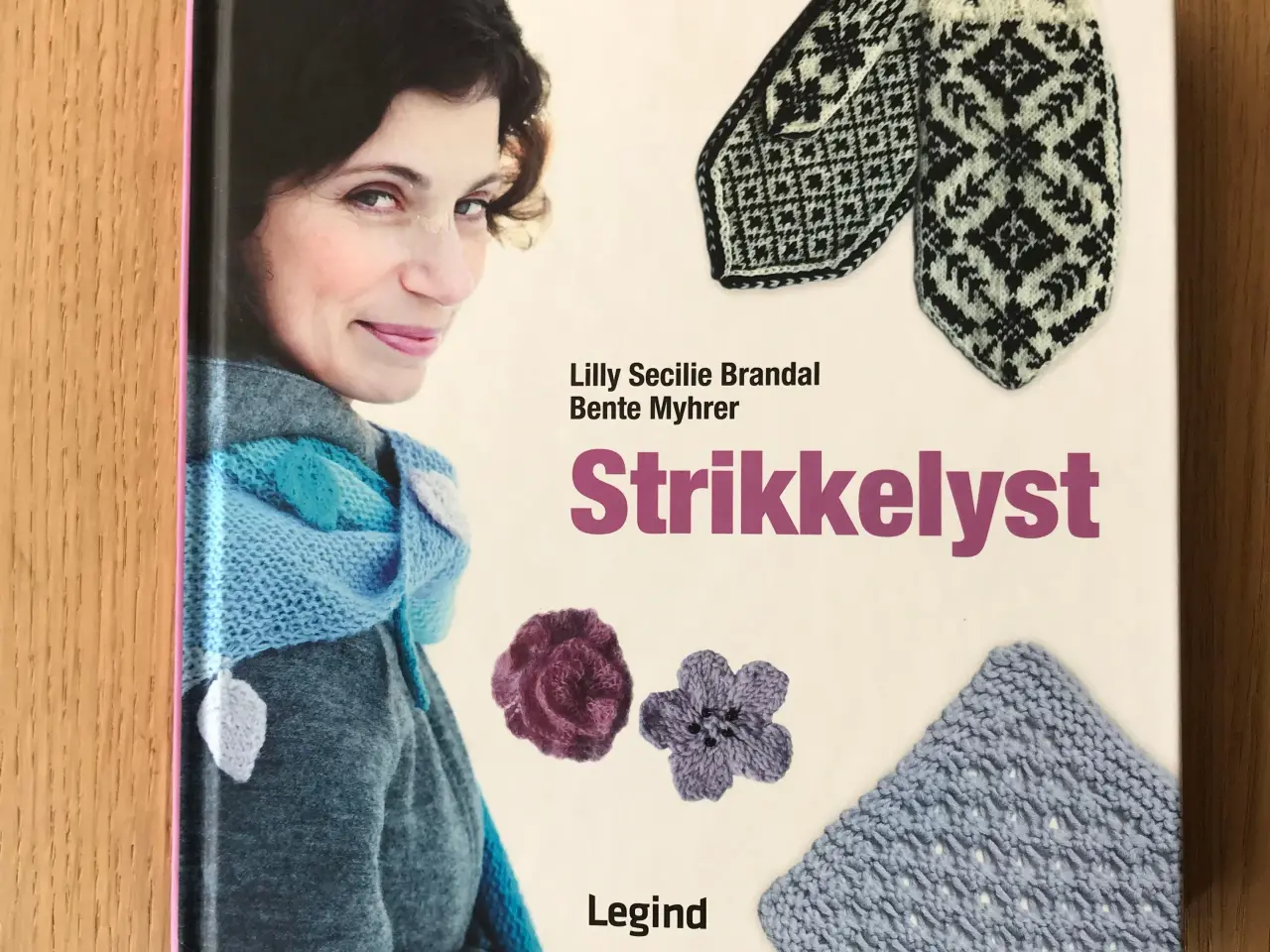 Billede 1 - Strikkelyst af Lilly Secilie Brandal/Bente Myhrer