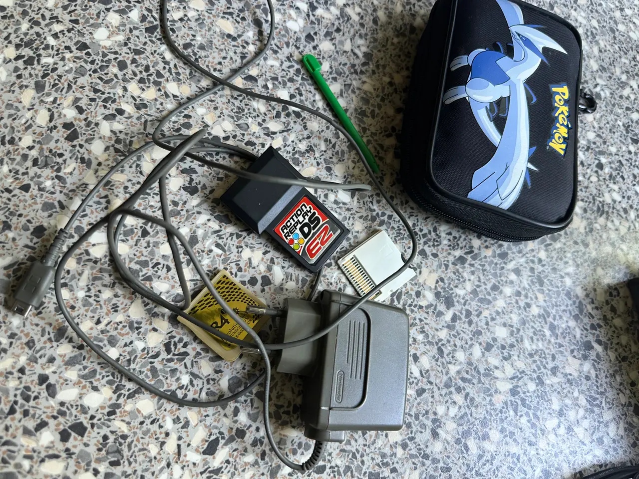 Billede 1 - Nintendo DS med spil og oplader