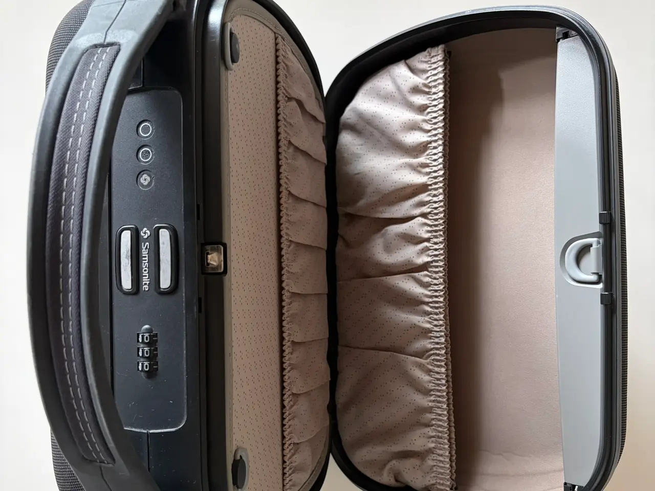 Billede 12 - Samsonite beautyboks, sort