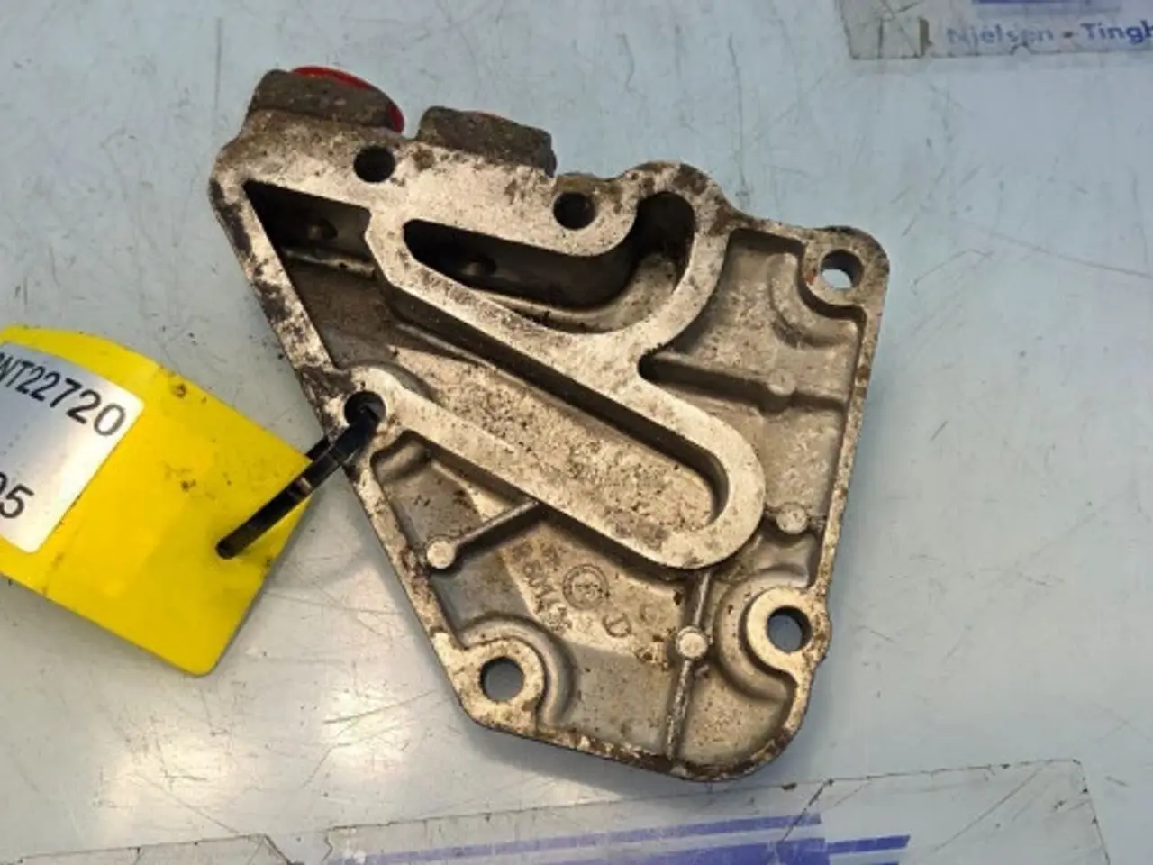 Billede 8 - John Deere 6068 Adapter Til Motoroliefilter DZ122690