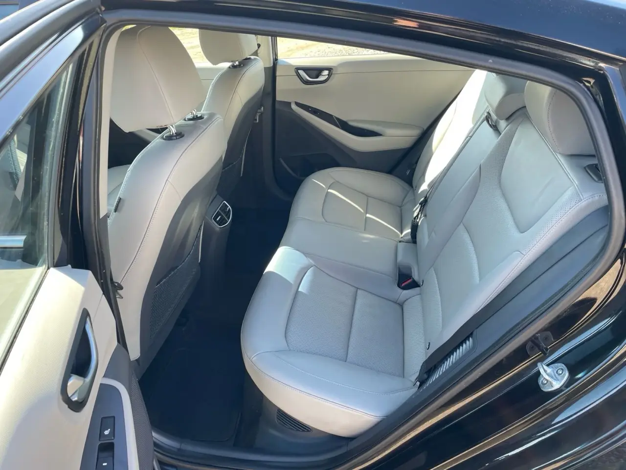 Billede 5 - Hyundai Ioniq 1,6 GDI Plugin-hybrid Premium plug-in 141HK 5d 6g Aut.