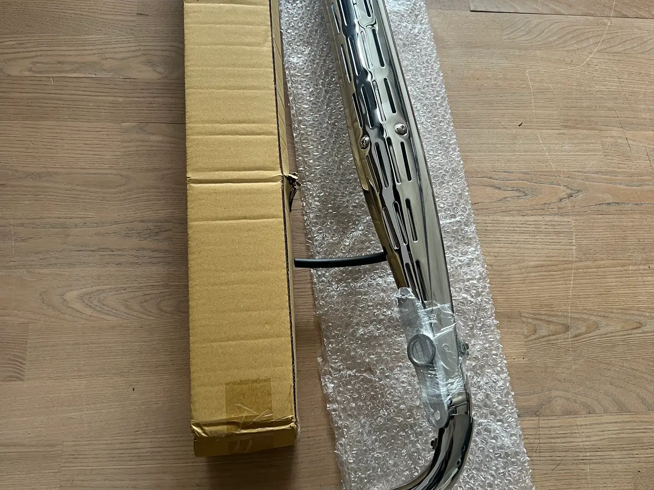 Billede 1 - Honda cd50 oplagt udstødning. 