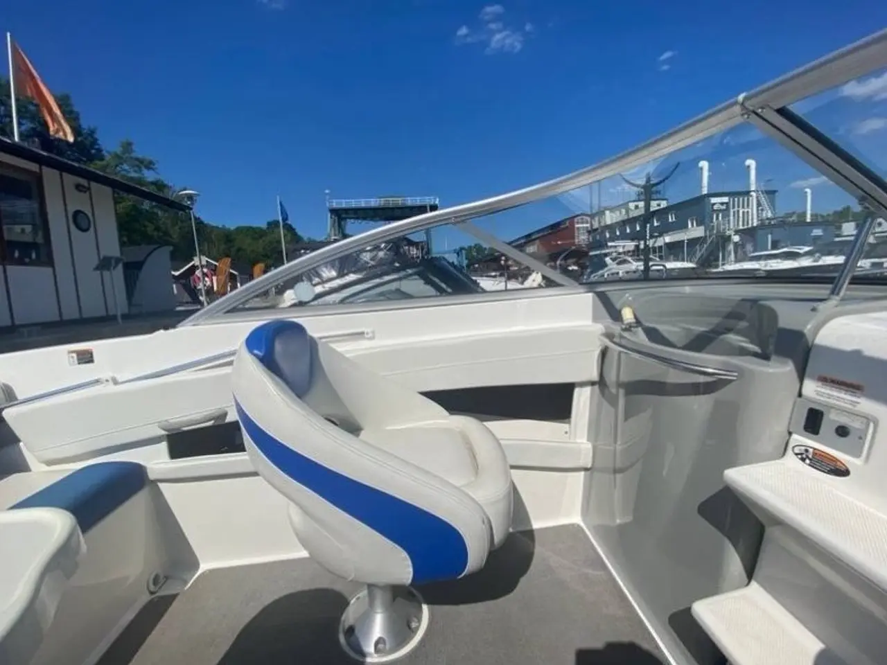 Billede 6 - Bayliner 652 