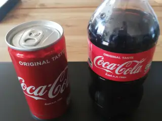 COCA COLA Dåse + Plastik