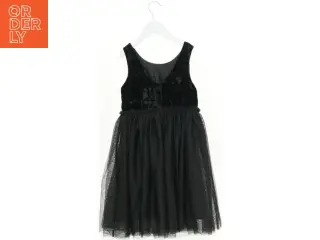Kjole fra H&M (str. 128 cm)