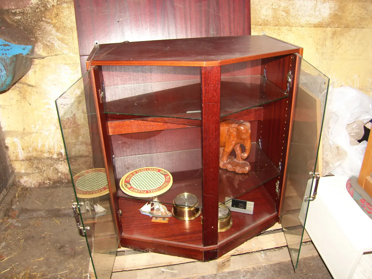 Billede 1 - glasskab, barskab