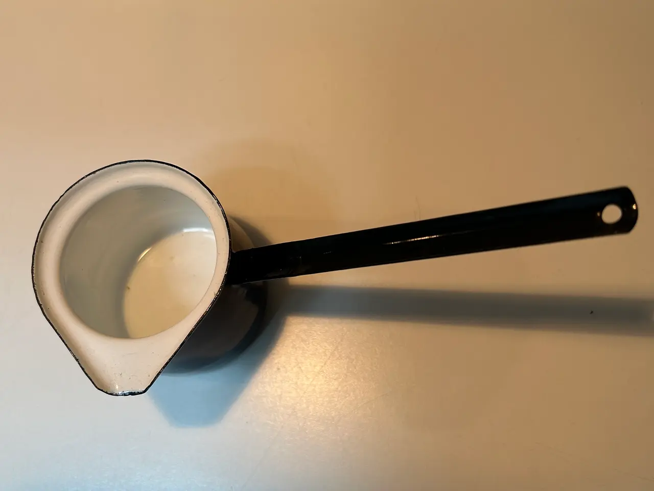 Billede 3 - Blå emalje kande med skaft