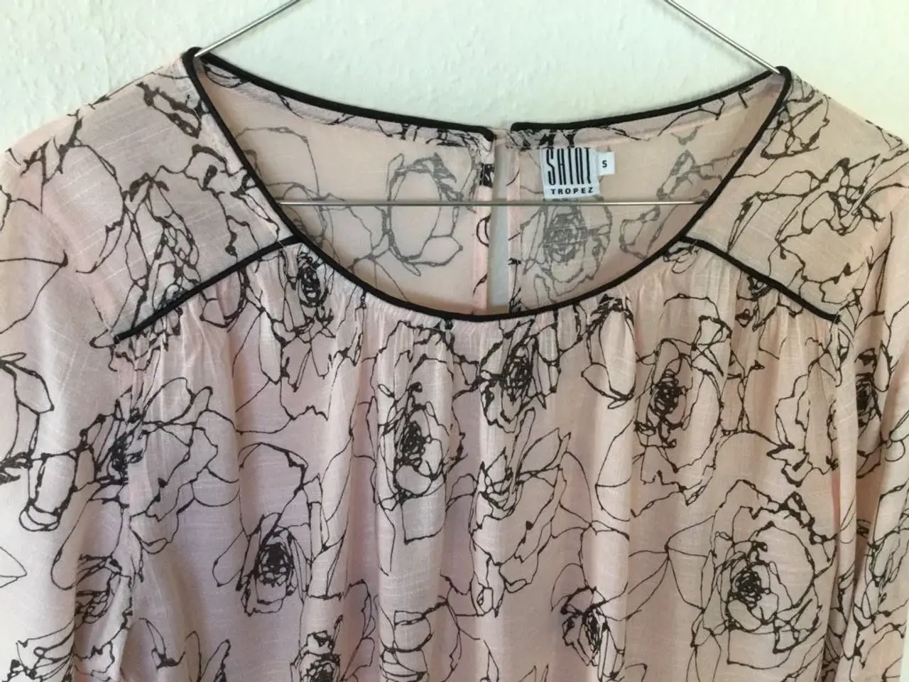Billede 2 - Ny Bluse - SAINT TROPEZ i str. S