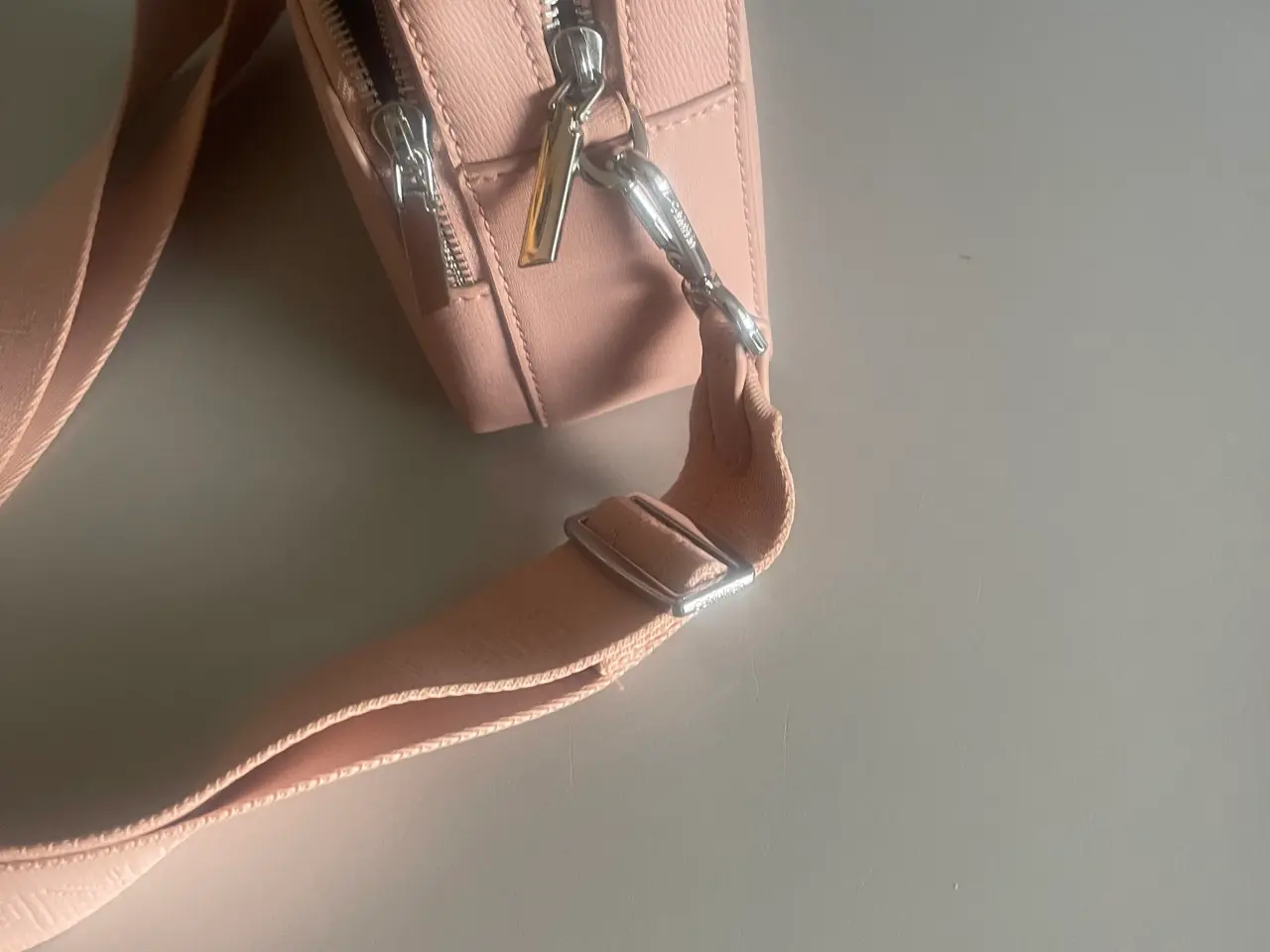 Billede 3 - Calvin Klein skuldertaske
