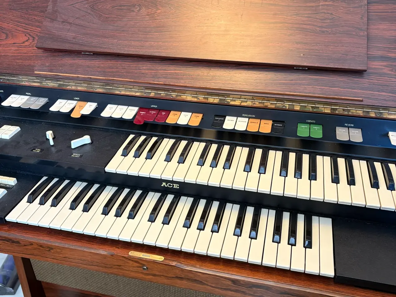 Billede 1 - El orgel der kan spille virkelig højt