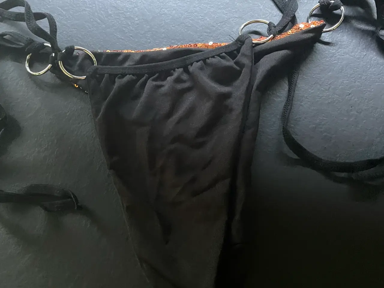 Billede 3 - Bikini med palietter